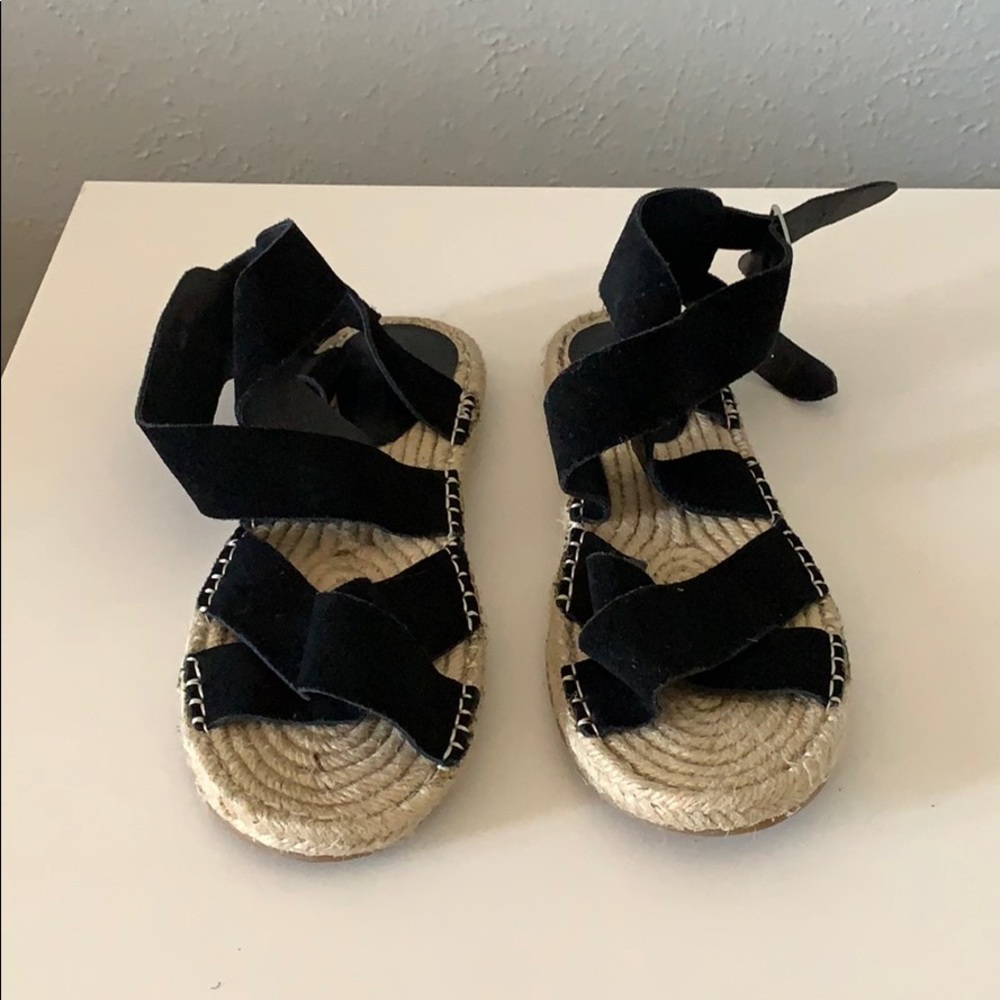 Espadrille sandals